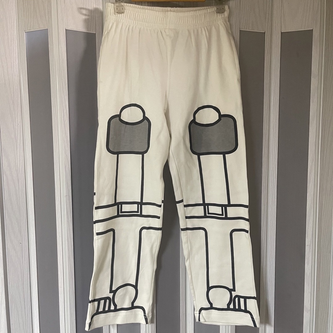 ホンダ(ホンダ)の【非売品】HONDA ASIMO  パジャマ　キッズ　白　フード　セットアップ キッズ/ベビー/マタニティのキッズ服男の子用(90cm~)(パジャマ)の商品写真