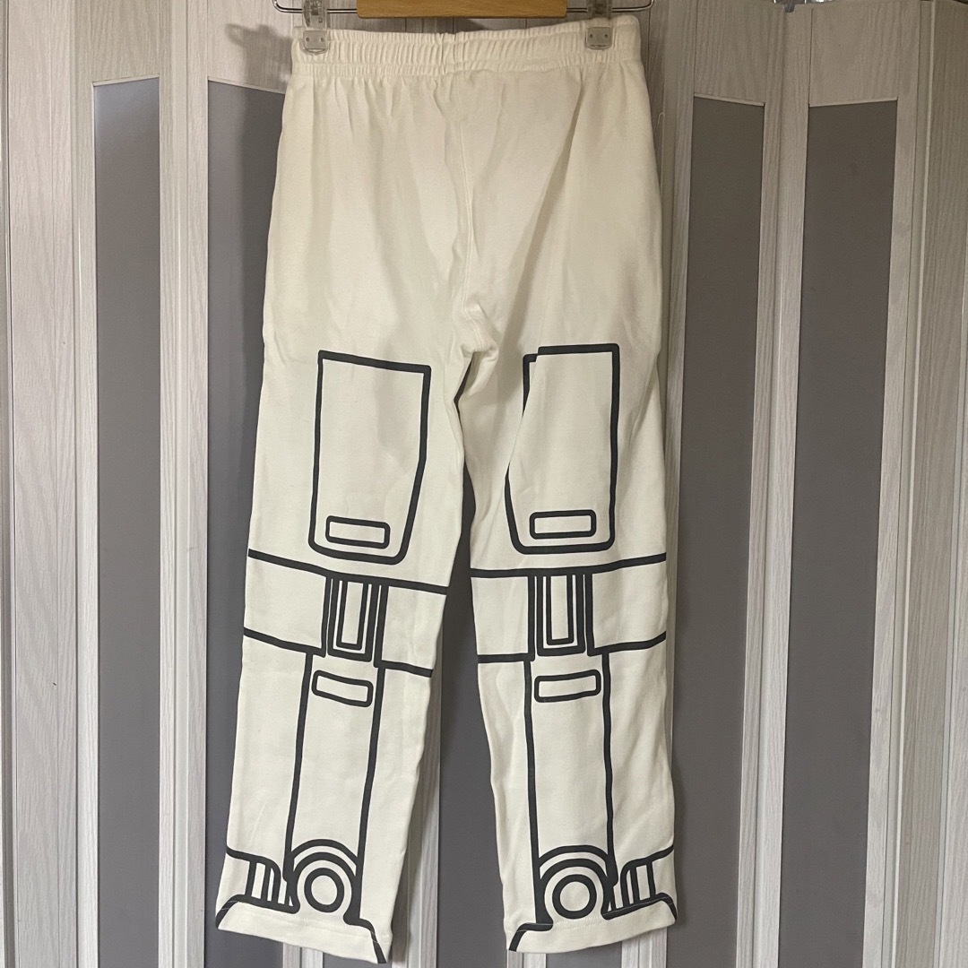 ホンダ(ホンダ)の【非売品】HONDA ASIMO  パジャマ　キッズ　白　フード　セットアップ キッズ/ベビー/マタニティのキッズ服男の子用(90cm~)(パジャマ)の商品写真