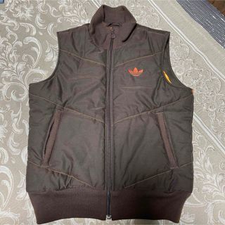 オリジナルス(Originals（adidas）)の（5/8に出品終了） adidas originals ベスト(ダウンベスト)