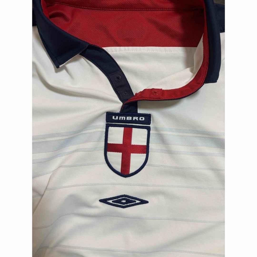 UMBRO(アンブロ)のイングランド代表　ゲームシャツ スポーツ/アウトドアのサッカー/フットサル(ウェア)の商品写真