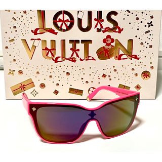 ルイヴィトン(LOUIS VUITTON)の✨美品⚜️LOUIS VUITTON⚜️サングラス モノグラム(サングラス/メガネ)