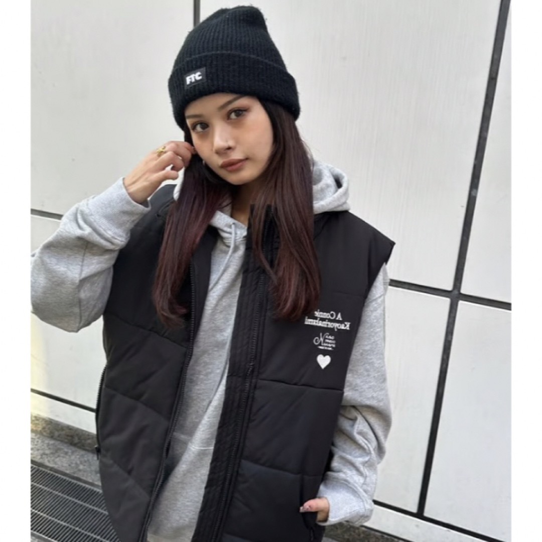 kaoyorinakami Connie panel vest（black） レディースのジャケット/アウター(ダウンベスト)の商品写真
