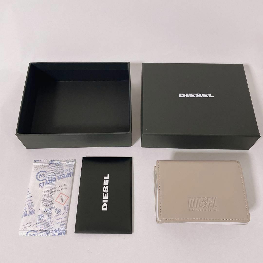 DIESEL(ディーゼル)の(ディーゼル) DIESEL レディース レザー 三つ折り ミニ財布 レディースのファッション小物(財布)の商品写真