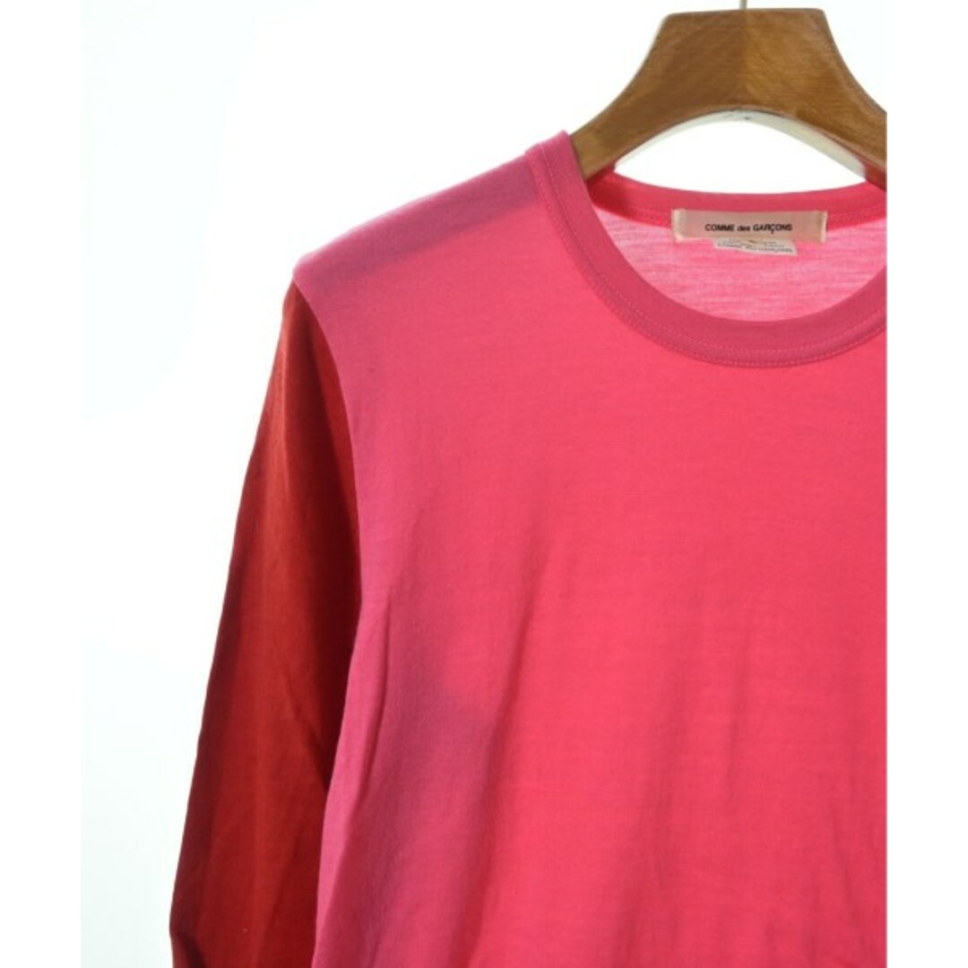 COMME des GARCONS(コムデギャルソン)のCOMME des GARCONS Tシャツ・カットソー S ピンクx赤x黒 【古着】【中古】 レディースのトップス(カットソー(半袖/袖なし))の商品写真