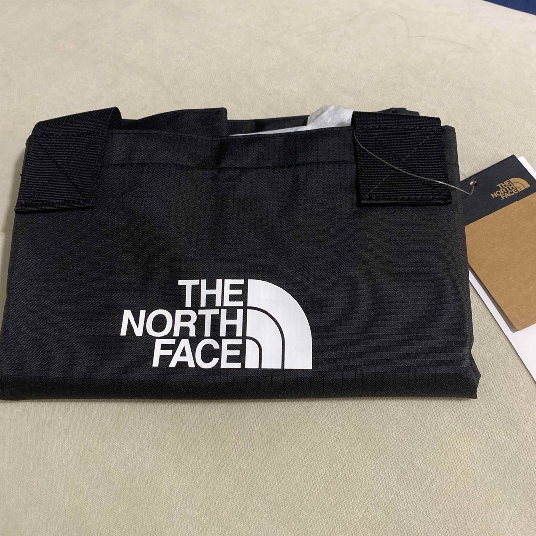 THE NORTH FACE(ザノースフェイス)のUSAハワイ限定　ノースフェイス　トートバッグ　エコバッグM メンズのバッグ(エコバッグ)の商品写真