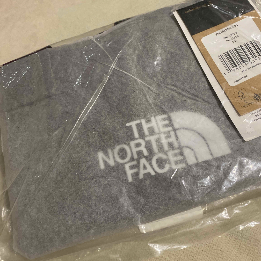 THE NORTH FACE(ザノースフェイス)のUSAハワイ限定　ノースフェイス　トートバッグ　エコバッグM メンズのバッグ(エコバッグ)の商品写真