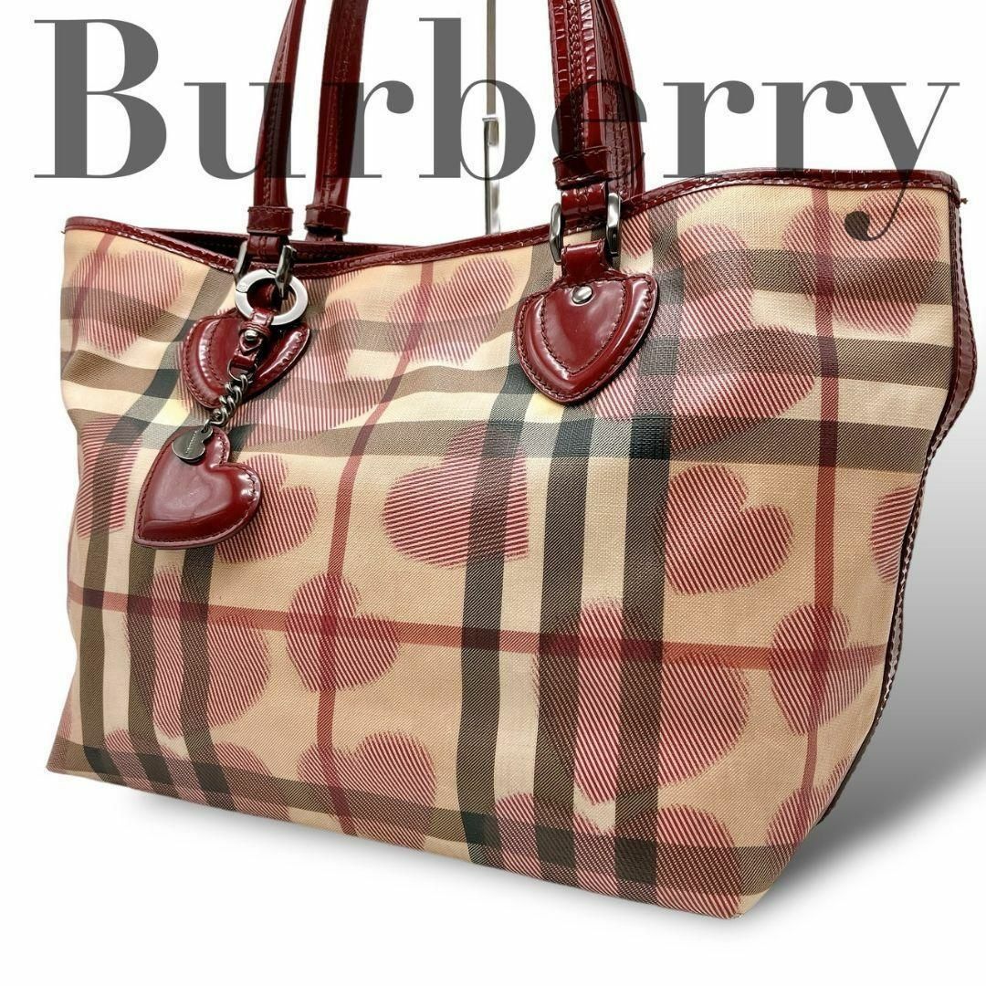 BURBERRY(バーバリー)のBurberry トートバッグ ノバチェック ハート ピンク エナメル 肩掛け レディースのバッグ(トートバッグ)の商品写真