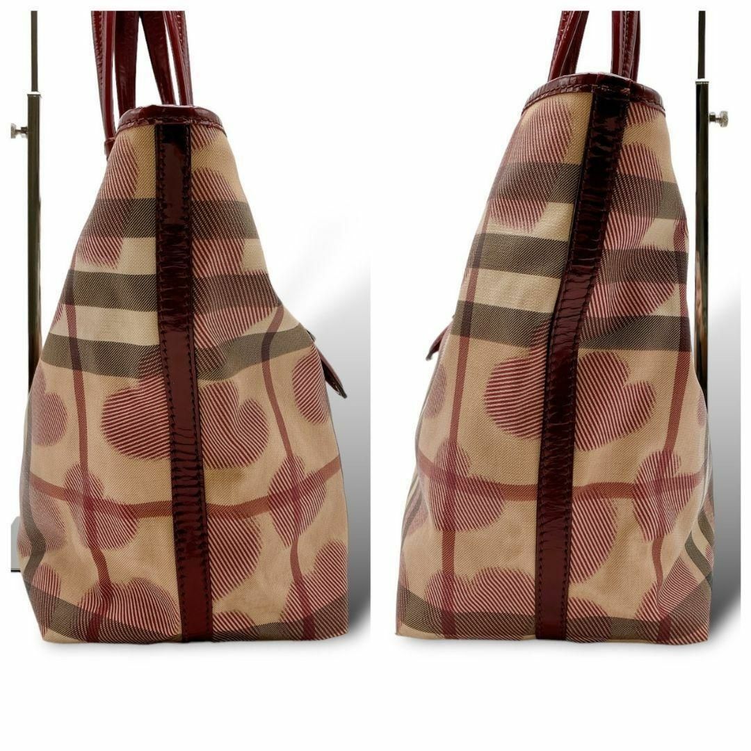 BURBERRY(バーバリー)のBurberry トートバッグ ノバチェック ハート ピンク エナメル 肩掛け レディースのバッグ(トートバッグ)の商品写真