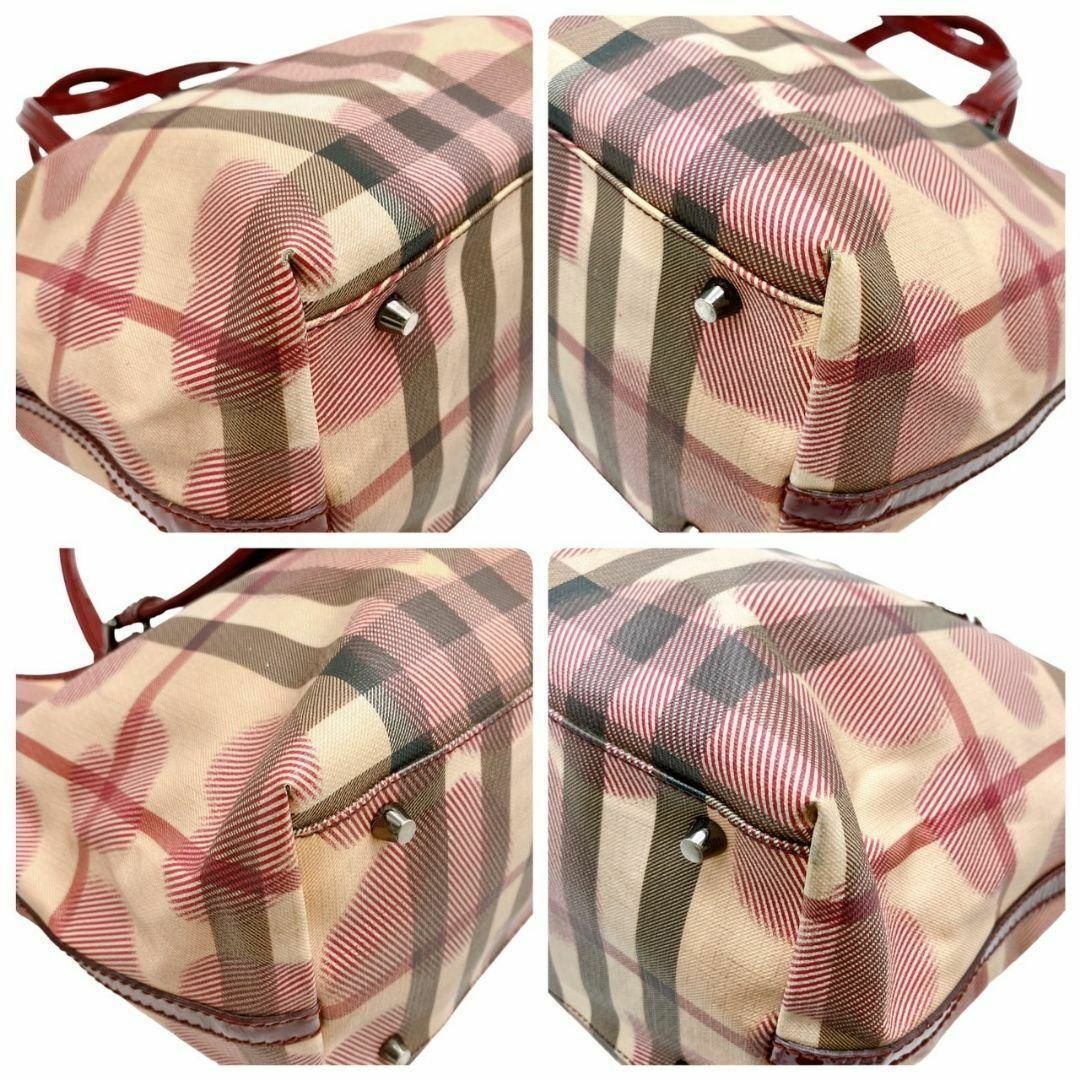 BURBERRY(バーバリー)のBurberry トートバッグ ノバチェック ハート ピンク エナメル 肩掛け レディースのバッグ(トートバッグ)の商品写真