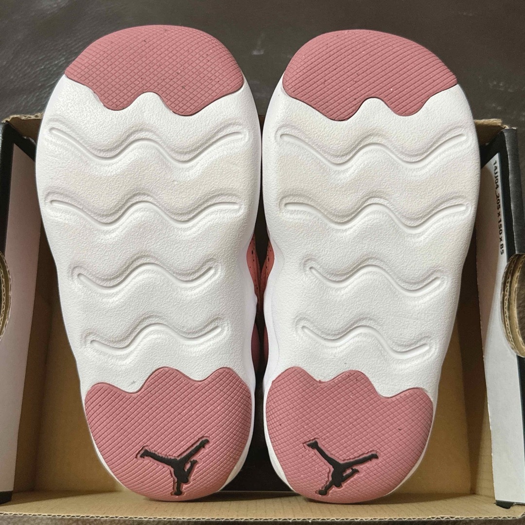 Jordan Brand（NIKE）(ジョーダン)のNIKE  JORDAN 23/7 TD  新品　16cm  ピンク　匿名配送 キッズ/ベビー/マタニティのキッズ靴/シューズ(15cm~)(スニーカー)の商品写真