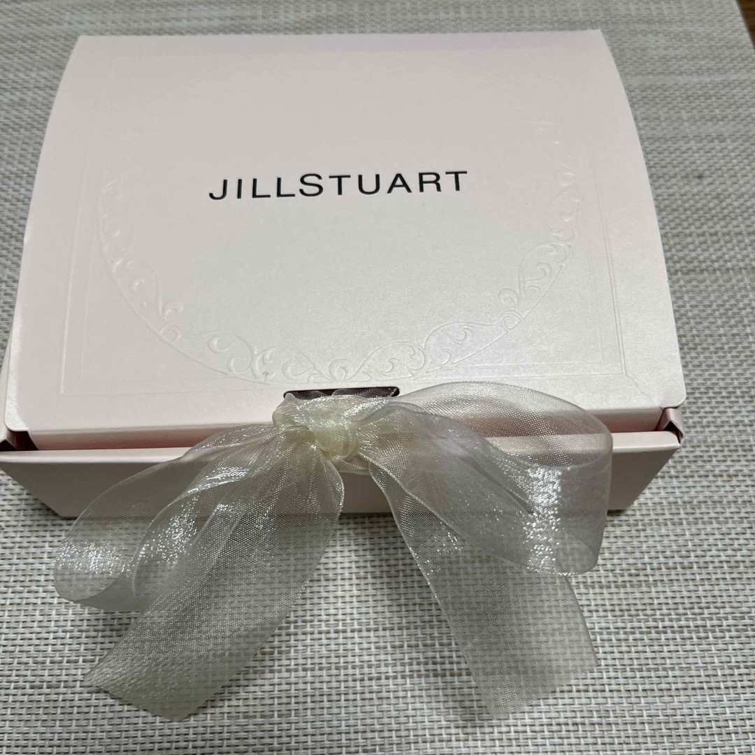 JILLSTUART(ジルスチュアート)のジルスチュアート JILLSTUART ハンドクリーム ロージーズ 30g コスメ/美容のボディケア(ハンドクリーム)の商品写真