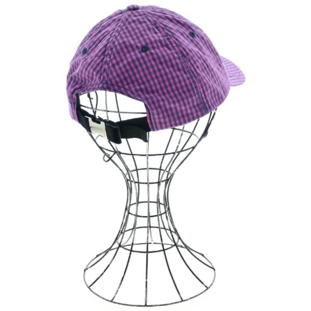 UNDEFEATED(アンディフィーテッド)のUNDEFEATED ニットキャップ・ビーニー - 紫x紺(ギンガムチェック) 【古着】【中古】 メンズの帽子(ニット帽/ビーニー)の商品写真