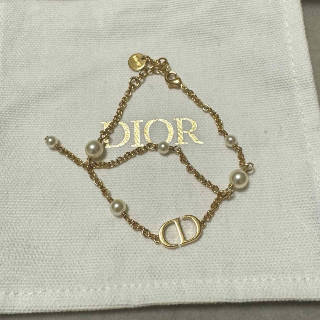 Dior(ディオール)のDiro ブレスレット petit CD ブレスレット レディースのアクセサリー(ブレスレット/バングル)の商品写真