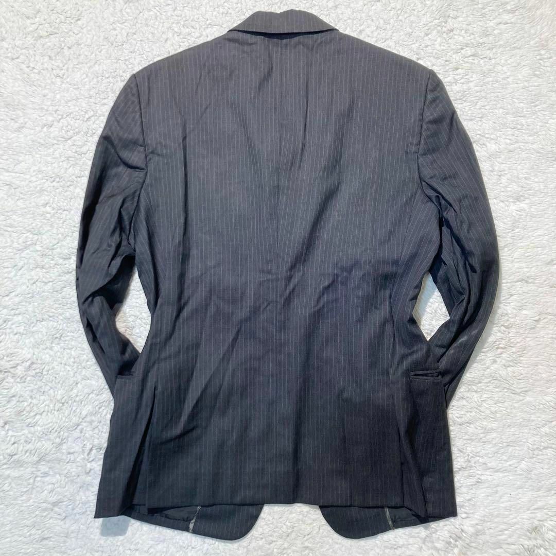 Giorgio Armani(ジョルジオアルマーニ)の【美品】ジョルジオアルマーニ スーツ グレー ストライプ シェルボタン 46 メンズのスーツ(その他)の商品写真