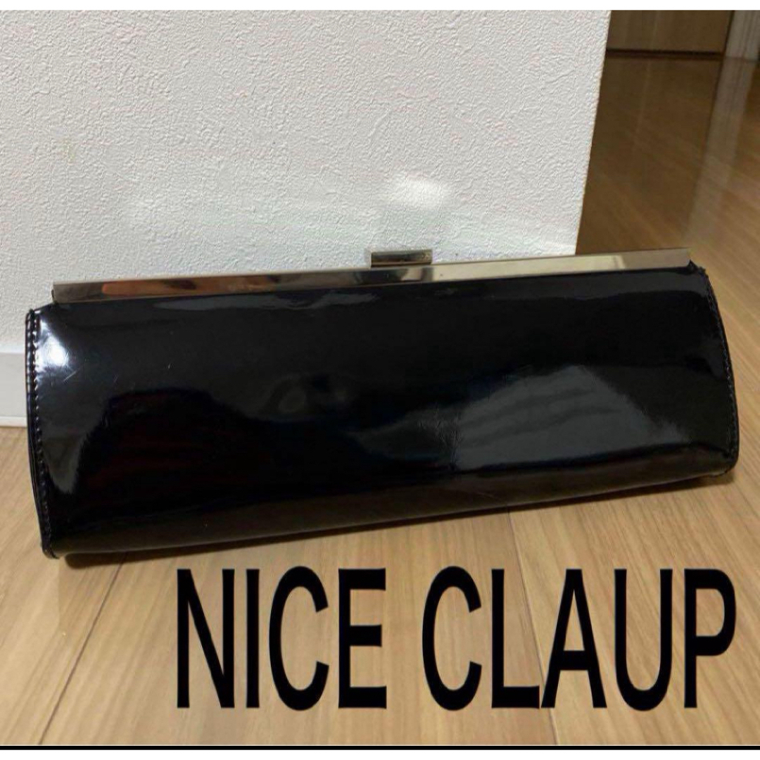 NICE CLAUP(ナイスクラップ)のクラッチバッグ　ナイスクラップ　黒　入学式 レディースのバッグ(クラッチバッグ)の商品写真