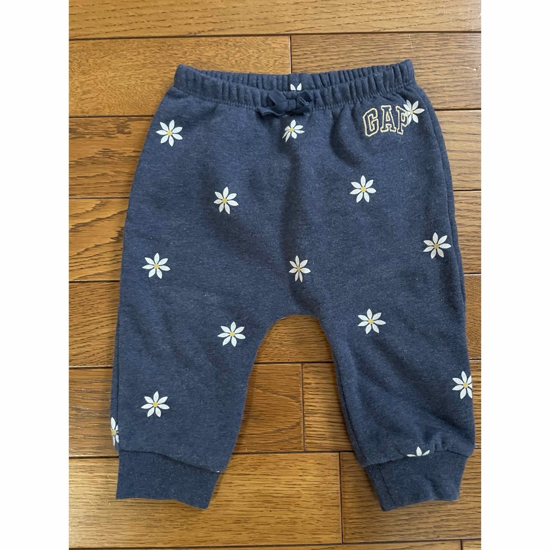 babyGAP(ベビーギャップ)のGAPパンツbaby キッズ/ベビー/マタニティのベビー服(~85cm)(パンツ)の商品写真