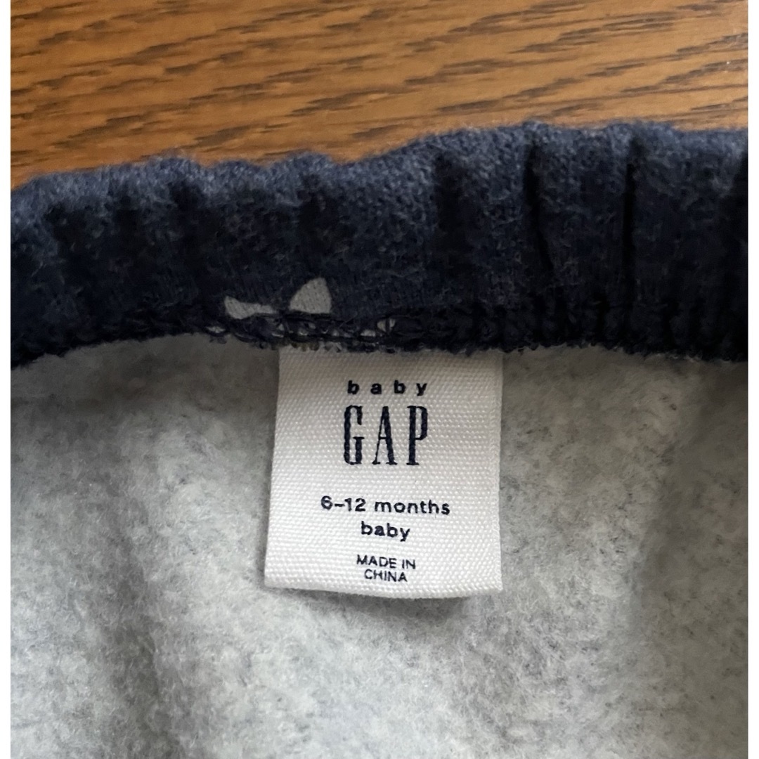 babyGAP(ベビーギャップ)のGAPパンツbaby キッズ/ベビー/マタニティのベビー服(~85cm)(パンツ)の商品写真