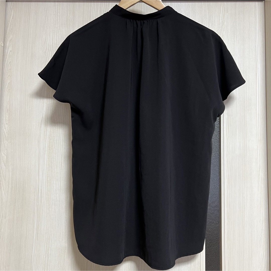 GU(ジーユー)のGU エアリーバンドカラーシャツ[半袖] レディースのトップス(シャツ/ブラウス(半袖/袖なし))の商品写真