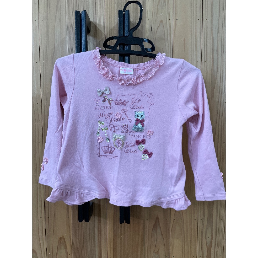 mezzo piano(メゾピアノ)のメゾピアノ　130 キッズ/ベビー/マタニティのキッズ服女の子用(90cm~)(Tシャツ/カットソー)の商品写真