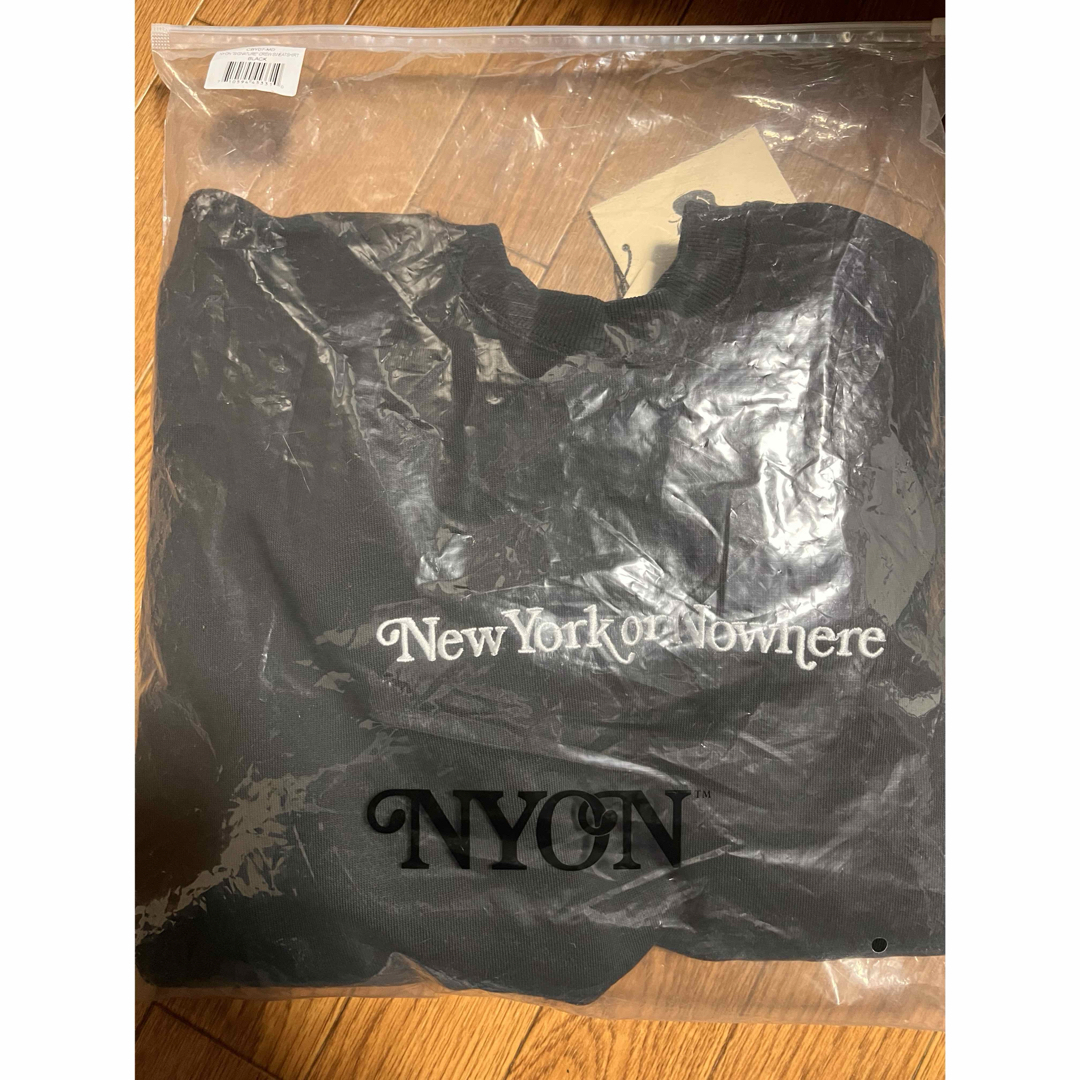 NYON Signature Crewneck メンズのトップス(スウェット)の商品写真