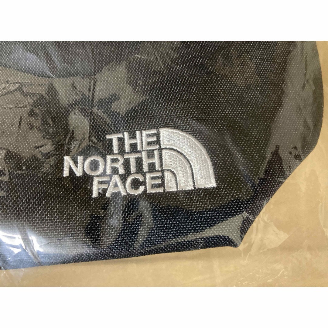 THE NORTH FACE(ザノースフェイス)の【韓国限定】THE NORTH FACE WL CROSS BAG クロスバッグ レディースのバッグ(ショルダーバッグ)の商品写真