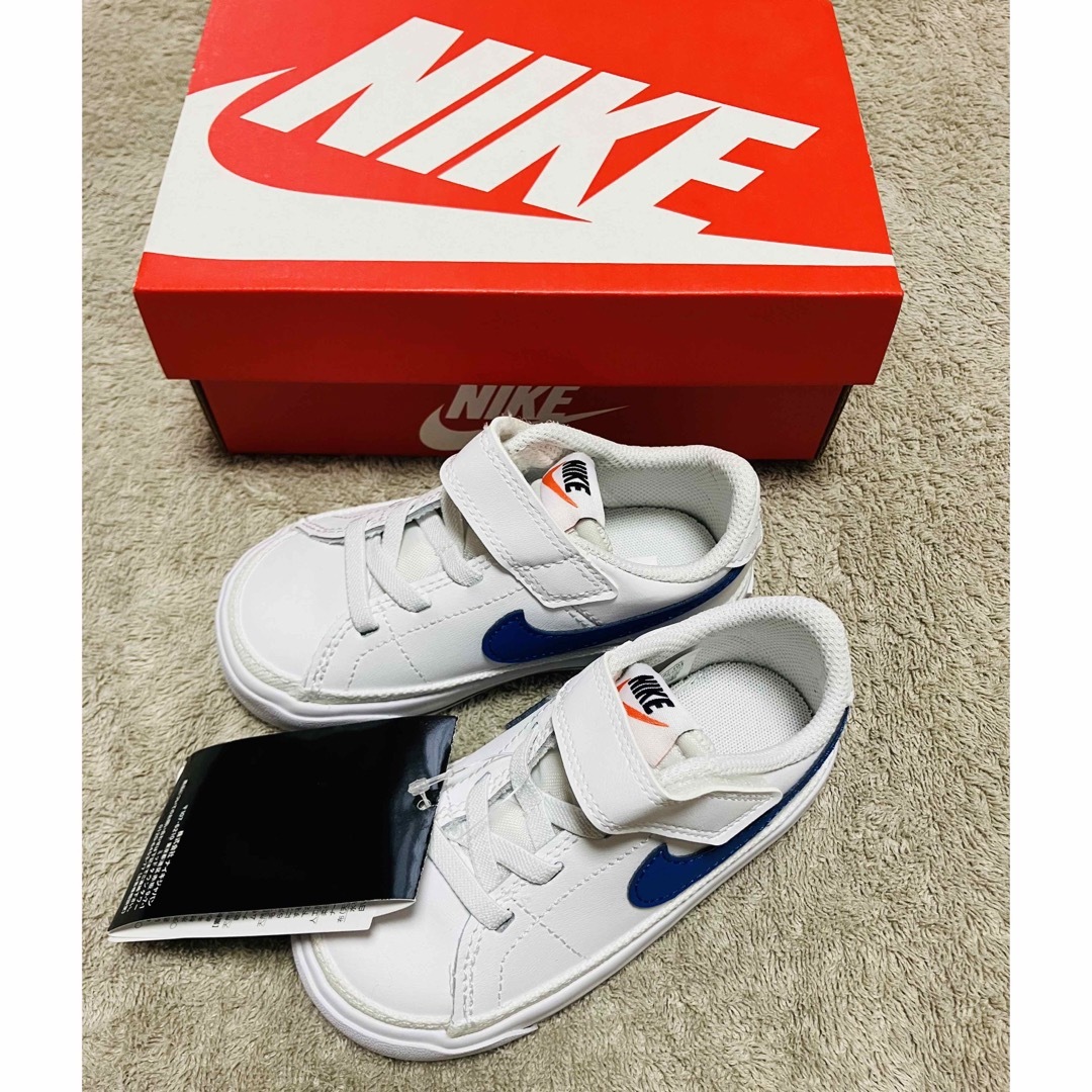 NIKE(ナイキ)の新品 タグ付き ナイキ NIKE コート レガシー キッズシューズ 13cm キッズ/ベビー/マタニティのベビー靴/シューズ(~14cm)(スニーカー)の商品写真