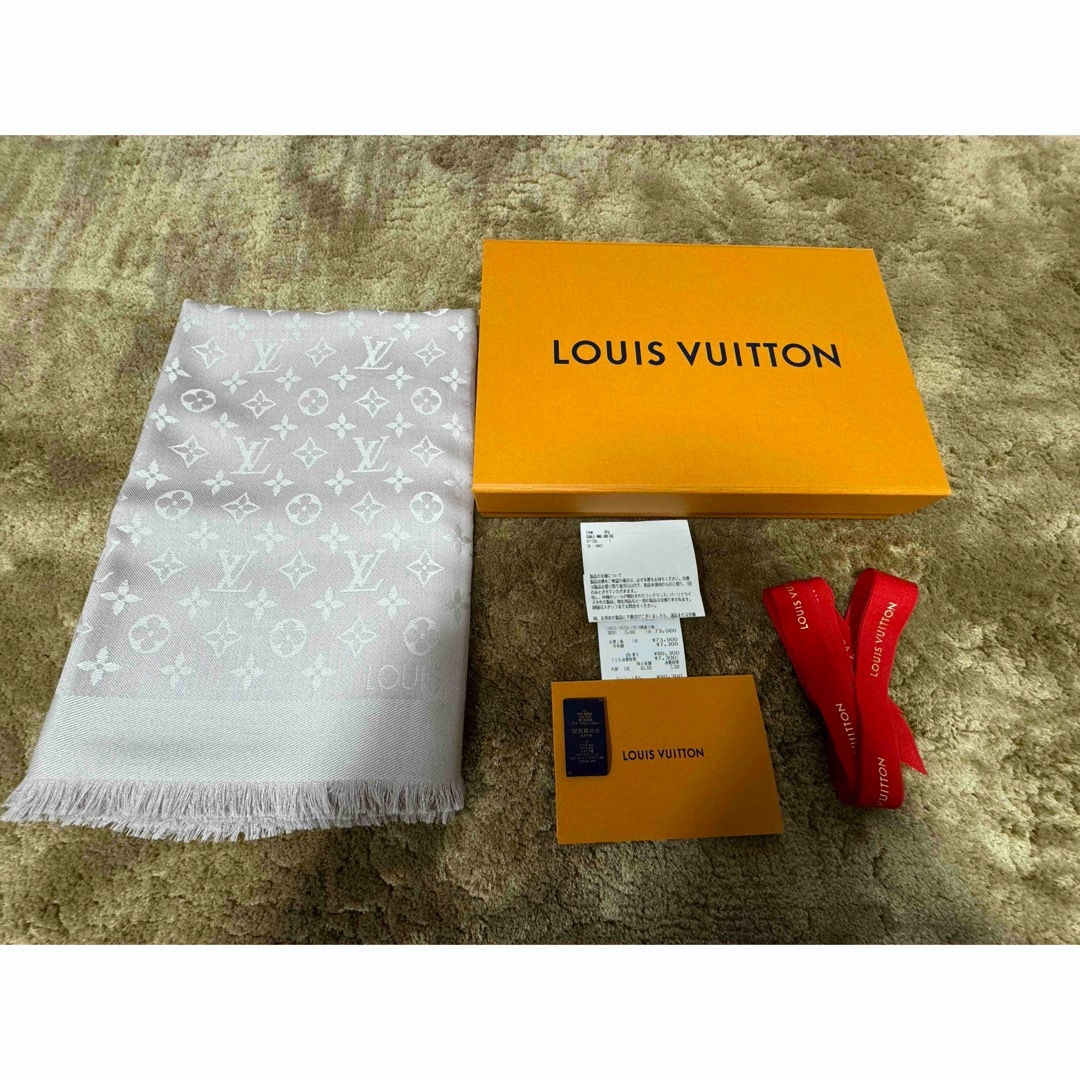 LOUIS VUITTON(ルイヴィトン)のルイヴィトン ショール モノグラム M71336 グレージュ レディースのファッション小物(ストール/パシュミナ)の商品写真