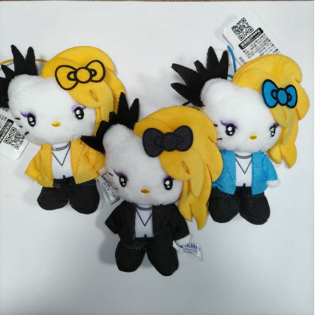 ハローキティ(ハローキティ)の【ラウンドワン限定】yoshikitty ヨシキティ マスコット   3種 エンタメ/ホビーのおもちゃ/ぬいぐるみ(キャラクターグッズ)の商品写真