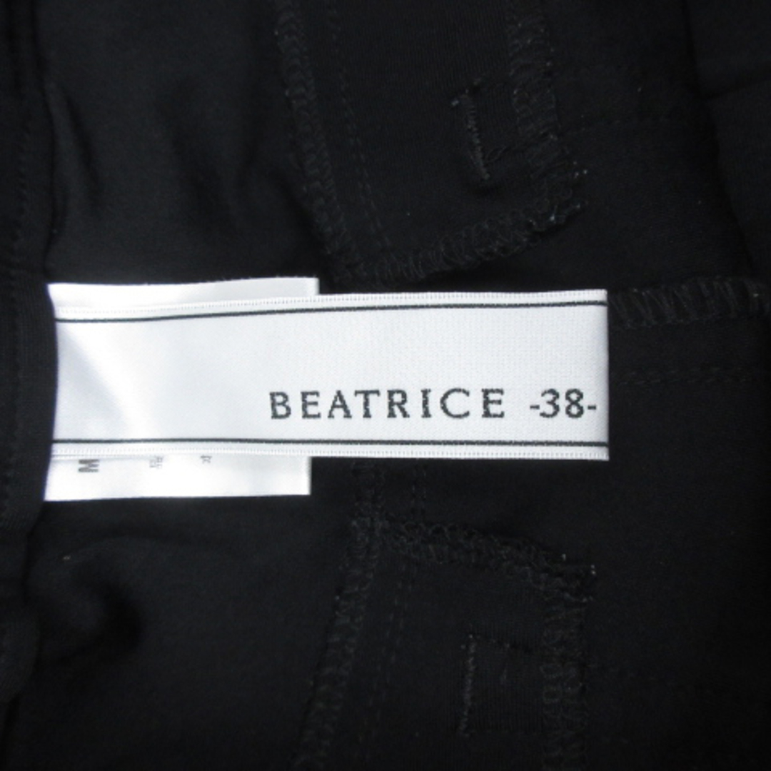 BEATRICE(ベアトリス)のベアトリス BEATRICE スキニーパンツ アンクル丈 38 黒 レディースのパンツ(その他)の商品写真