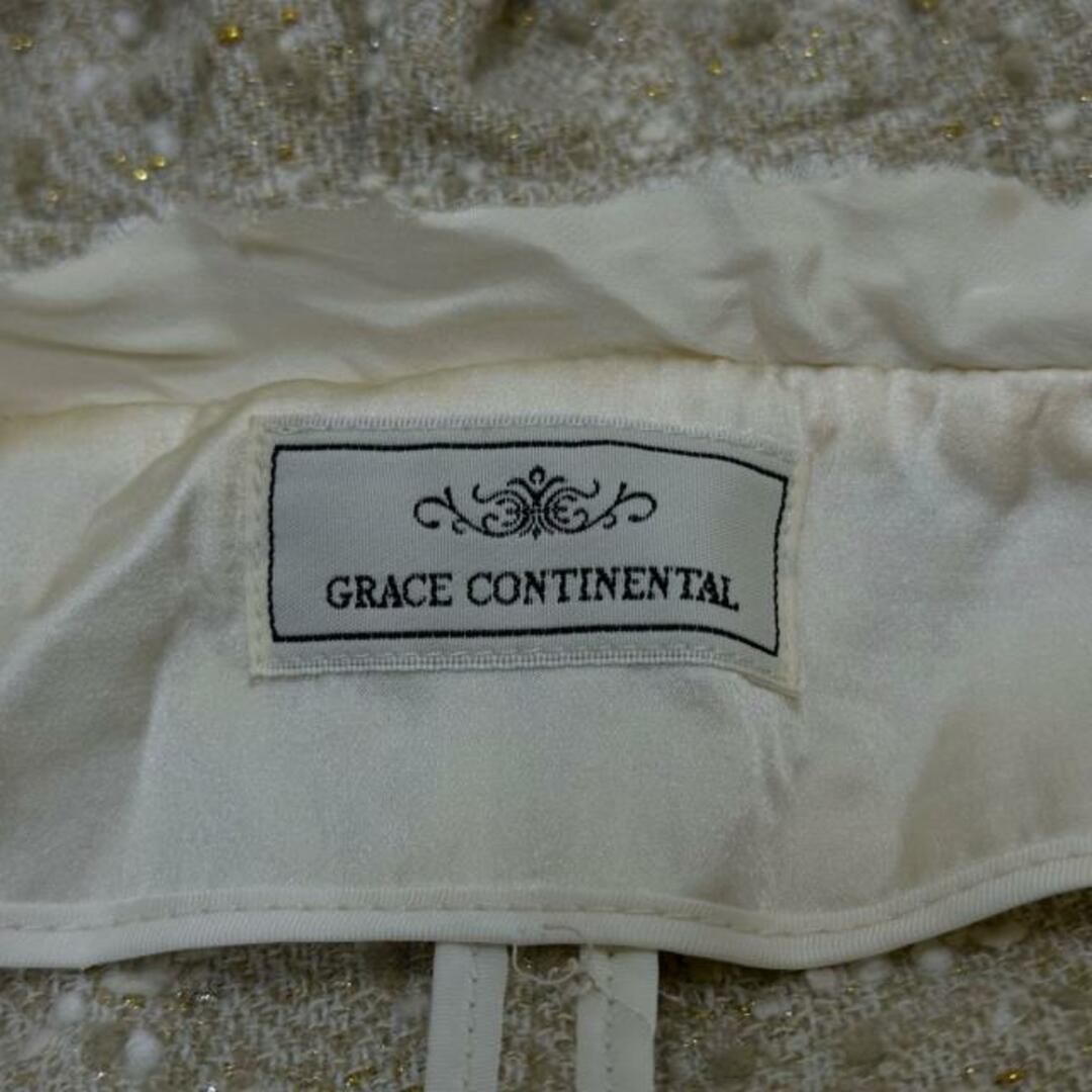 GRACE CONTINENTAL(グレースコンチネンタル)のGRACE CONTINENTAL(グレースコンチネンタル) ジャケット サイズ36 S レディース - グレーベージュ×アイボリー 長袖/パール/ラメ/春/秋 レディースのジャケット/アウター(その他)の商品写真