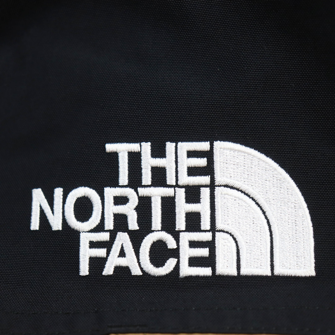 THE NORTH FACE(ザノースフェイス)の美品●THE NORTH FACE ザ・ノースフェイス NP91930 Mountain Down Jacket マウンテンダウンジャケット GORE-TEX ゴアテックス フーデッドダウンジャケット ブラウン ブラック S 正規品 メンズ メンズのジャケット/アウター(ダウンジャケット)の商品写真