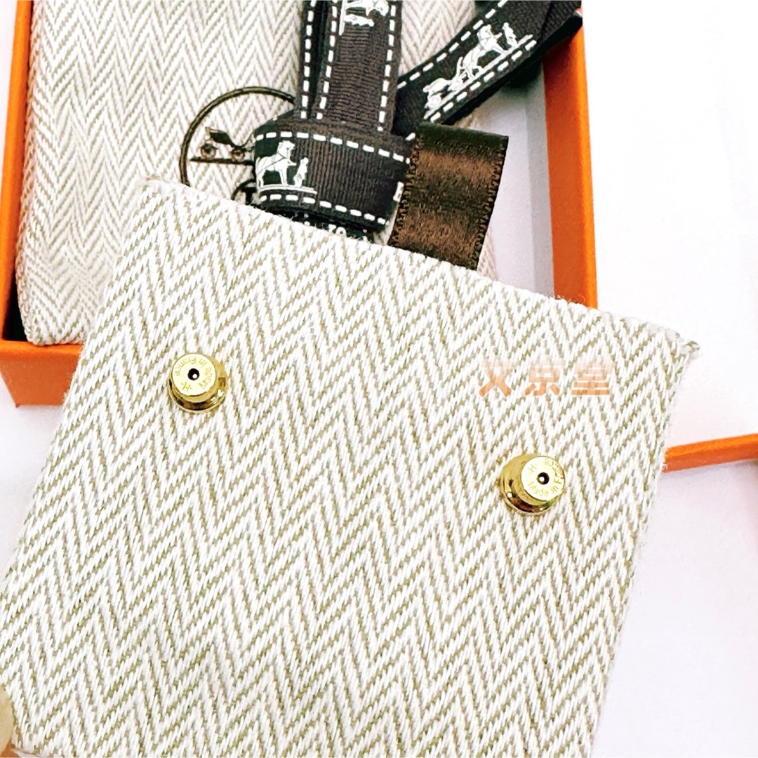 HERMES - エルメス ポップアッシュ ミニ ポップ H ピアス ニュー HERMES - エルメス ポップアッシュ ミニ ポップ H ピアス ニュー