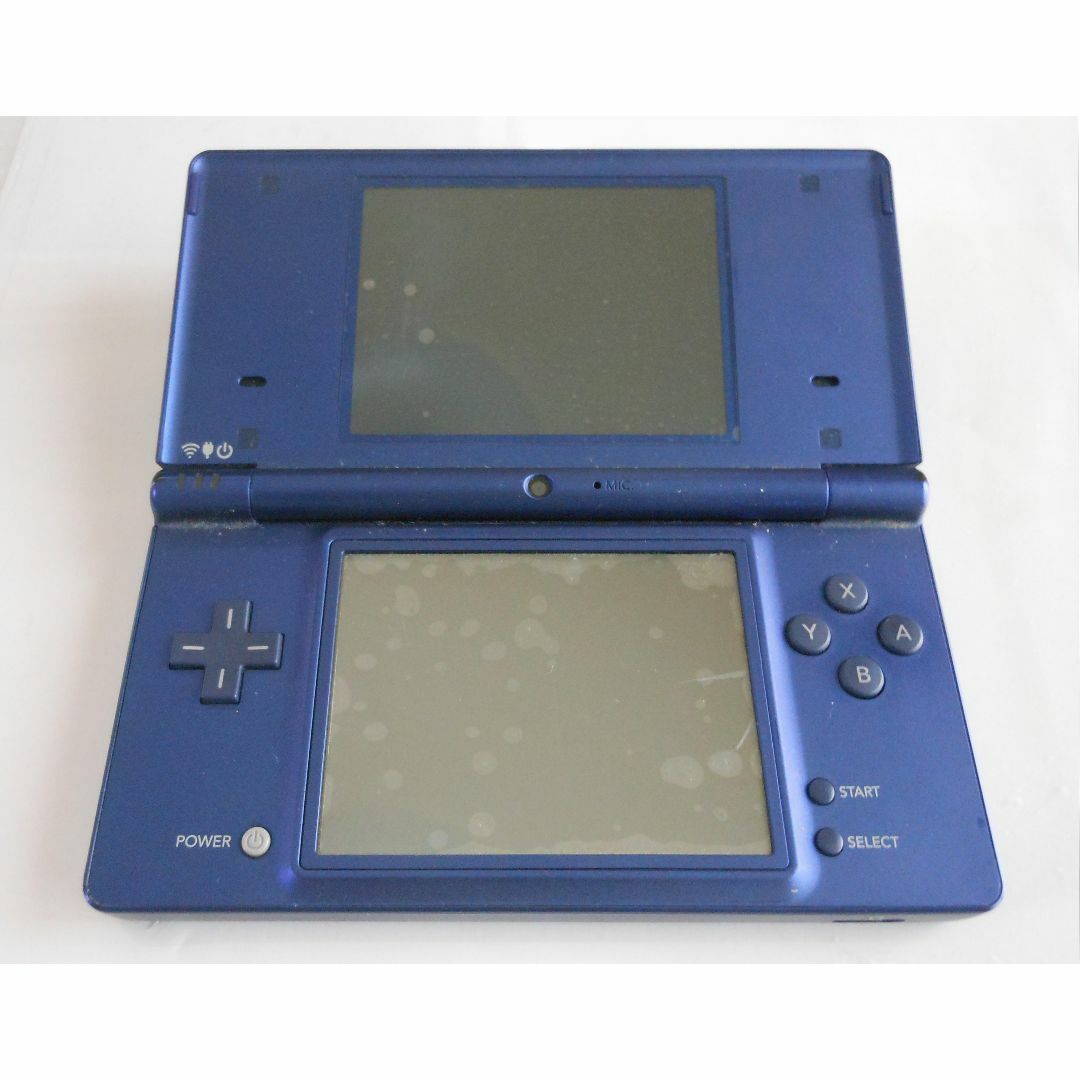 ニンテンドーDS(ニンテンドーDS)のNintendo DSi メタリックブルー 動作品 エンタメ/ホビーのゲームソフト/ゲーム機本体(携帯用ゲーム機本体)の商品写真