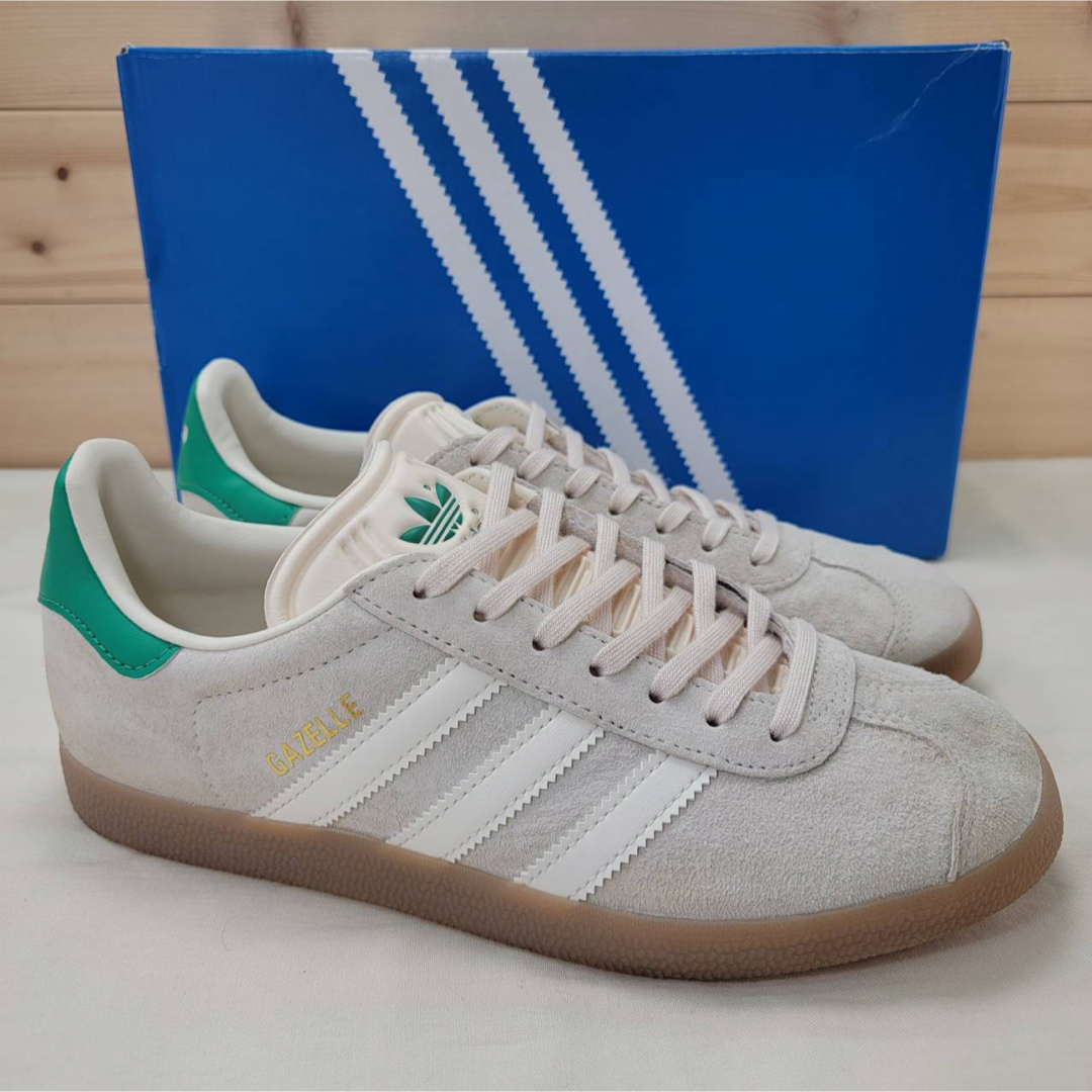 adidas(アディダス)のアディダス ガゼル W ワンダーホワイト/クリームホワイト/ガム 25㎝ レディースの靴/シューズ(スニーカー)の商品写真