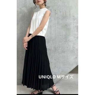 ユニクロ(UNIQLO)のプリーツスカート(ひざ丈スカート)