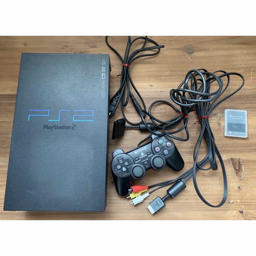 PlayStation2(プレイステーション2)のSONY PlayStation2 SCPH-50000 NB エンタメ/ホビーのゲームソフト/ゲーム機本体(家庭用ゲーム機本体)の商品写真