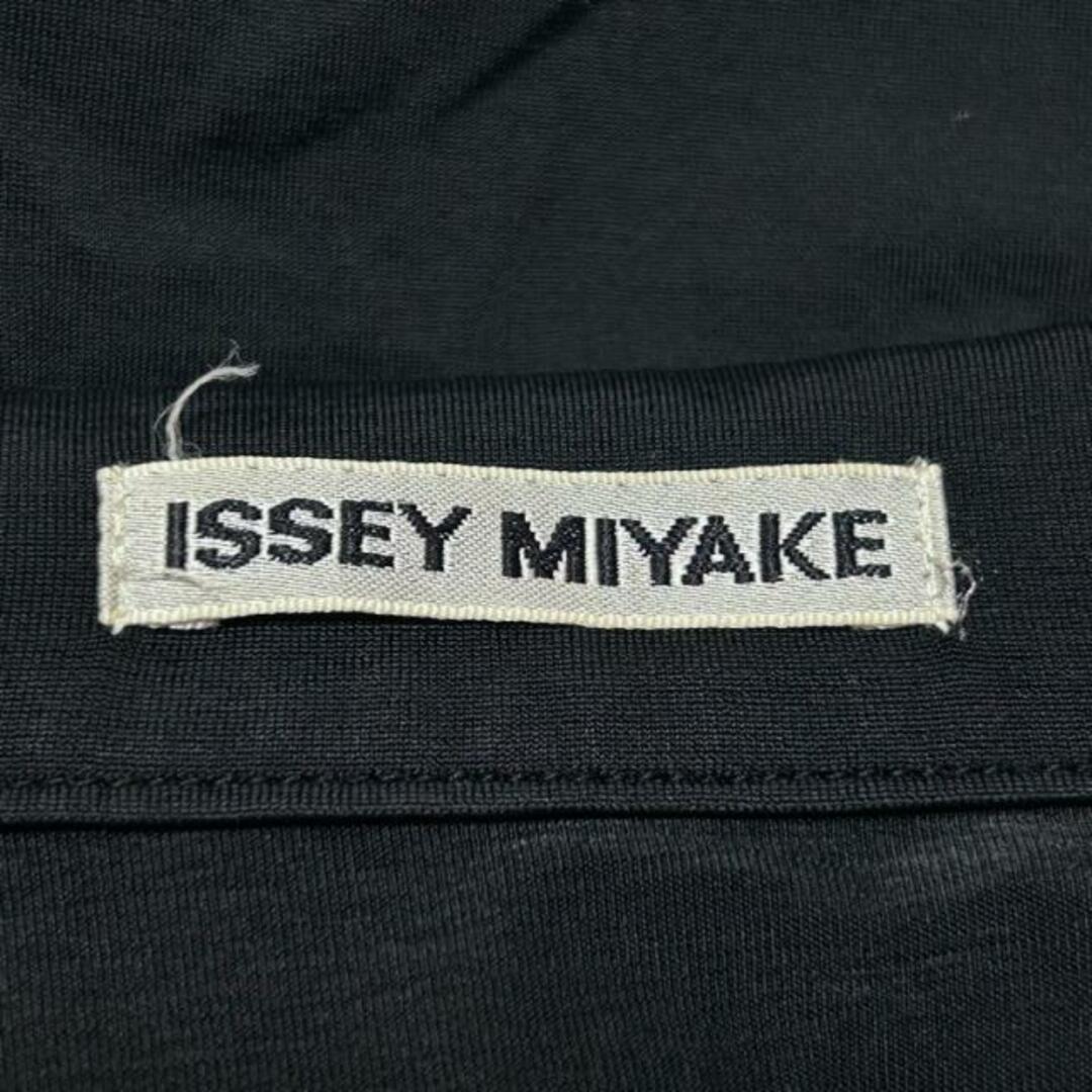 ISSEY MIYAKE(イッセイミヤケ)のISSEYMIYAKE(イッセイミヤケ) 長袖シャツブラウス サイズ3 L レディース - 黒 レディースのトップス(シャツ/ブラウス(長袖/七分))の商品写真