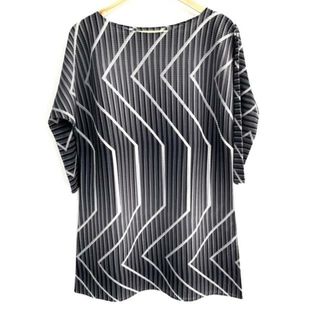 イッセイミヤケ(ISSEY MIYAKE)のISSEYMIYAKE(イッセイミヤケ) ワンピース サイズ2 M レディース美品  - ダークグレー×グレー×マルチ 長袖/ストライプ(その他)