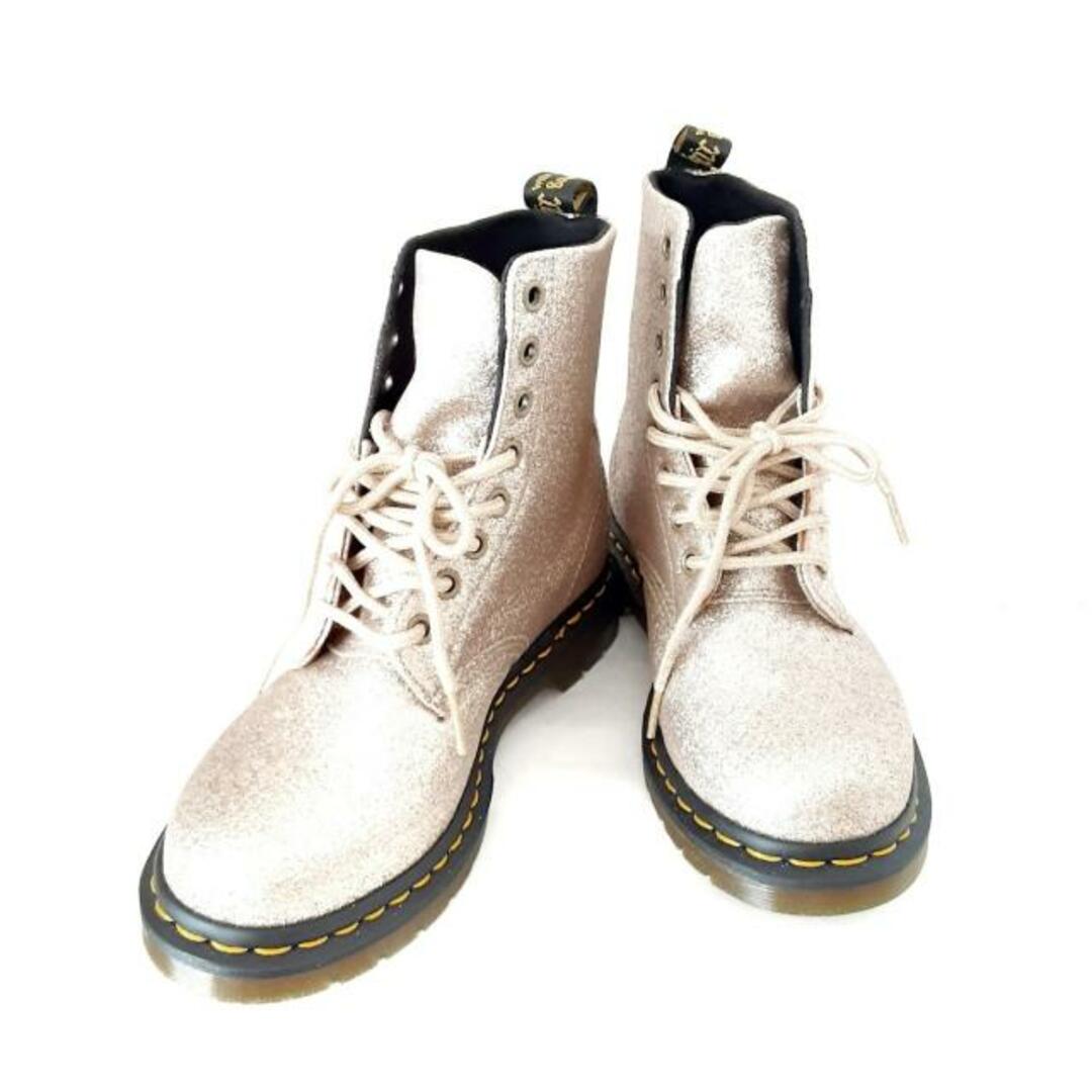 Dr.Martens(ドクターマーチン)のDr.Martens(ドクターマーチン) ショートブーツ 38 EU レディース美品  - ピンクゴールド グリッタ レディースの靴/シューズ(ブーツ)の商品写真