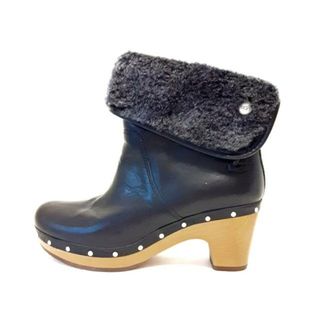 アグ(UGG)のUGG(アグ) ショートブーツ JAPAN 240 レディース - 1001793 黒×ダークグレー スタッズ レザー×ムートン(ブーツ)