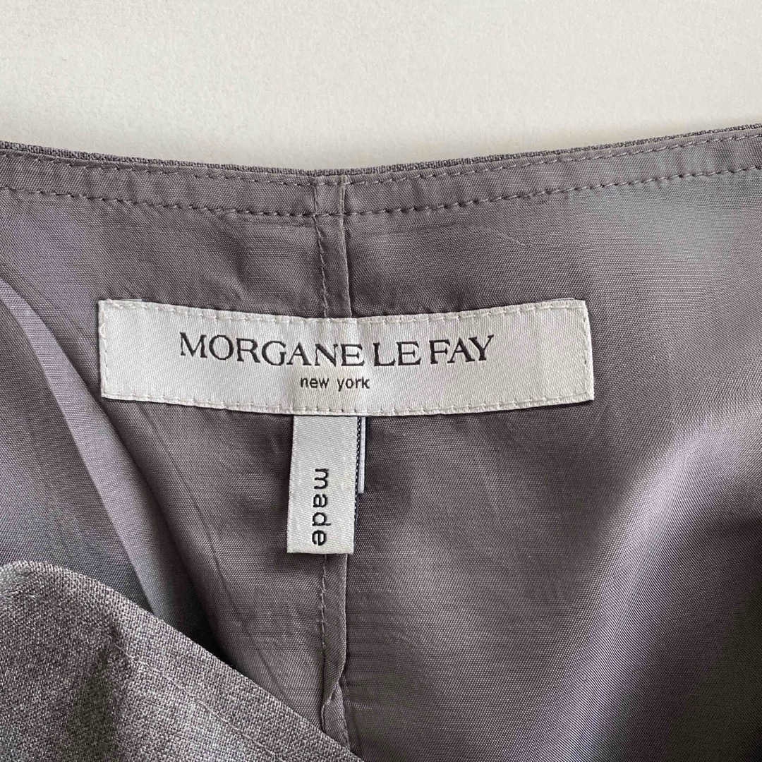 Morgane le Fay グレー　膝丈　プリーツスカート レディースのスカート(ひざ丈スカート)の商品写真
