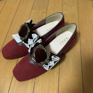 アクシーズファム(axes femme)のお値下げしました。ベロアリボンバレエシューズ。(バレエシューズ)