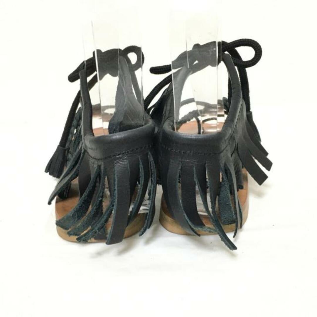 FABIO RUSCONI(ファビオルスコーニ)のFABIO RUSCONI(ファビオルスコーニ) サンダル 35 レディース - 黒 編み込み/フリンジ レザー レディースの靴/シューズ(サンダル)の商品写真