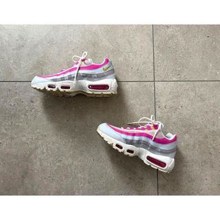 ナイキ(NIKE)のNIKE ナイキ WMNS AIRMAX 95CI3710-001 24.5cm(スニーカー)