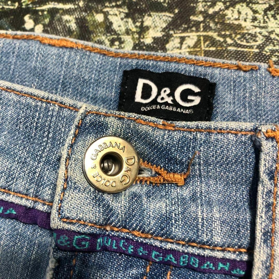 DOLCE&GABBANA(ドルチェアンドガッバーナ)のドルチェ&ガッバーナ-D&G-フレアデニムパンツ レディースのパンツ(デニム/ジーンズ)の商品写真