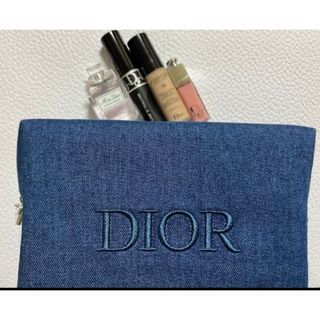 Dior クリスマスコフレ2023 リップスティックケース クッションケース 