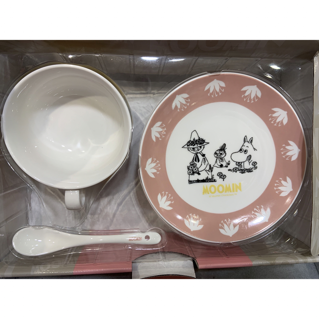 ムーミン　カップセット インテリア/住まい/日用品のキッチン/食器(食器)の商品写真