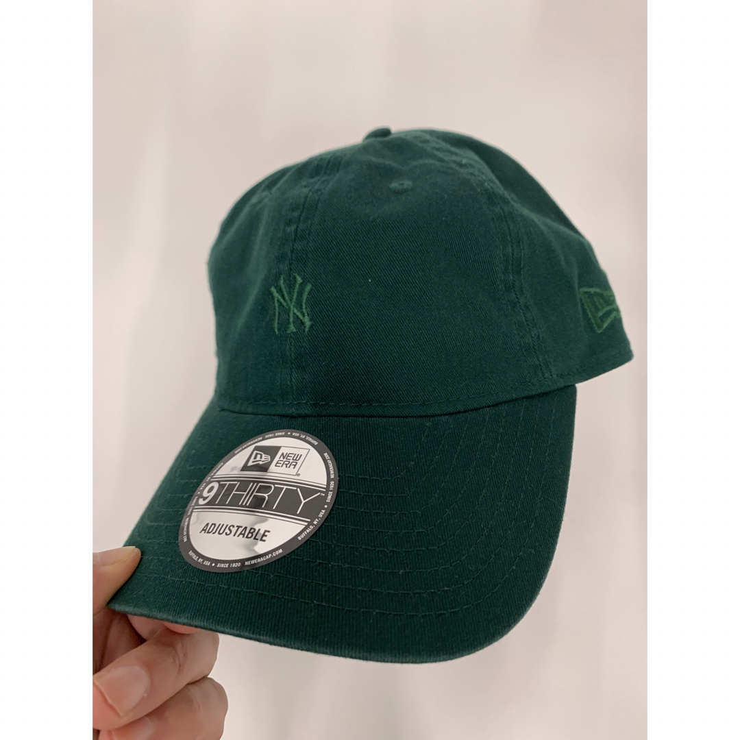 NEW ERA(ニューエラー)のニューエラ  ミニロゴ　ヤンキース　9THIRTY キャップ メンズの帽子(キャップ)の商品写真