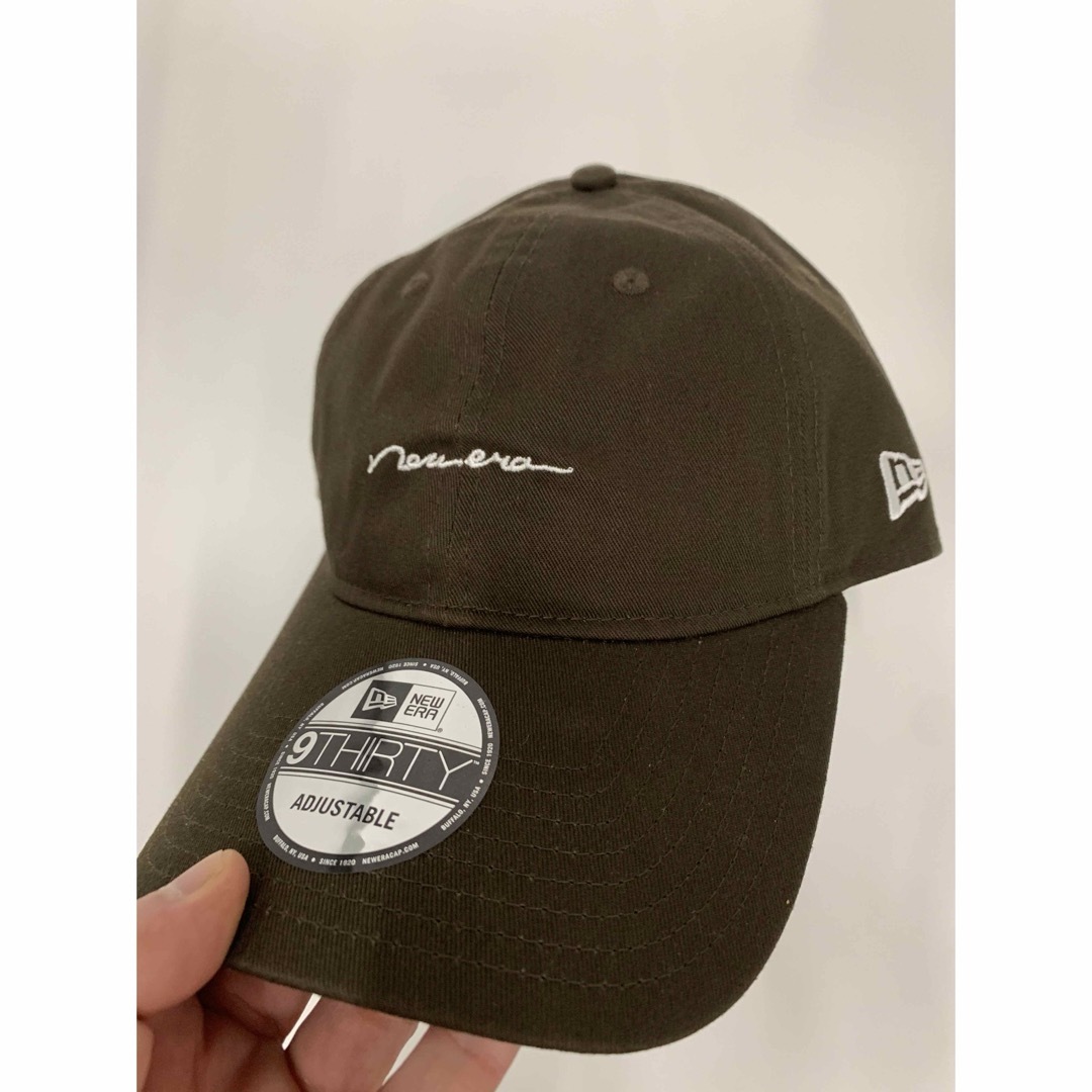 NEW ERA(ニューエラー)のニューエラ  筆記体ロゴ　9THIRTY キャップ　ロングバイザー メンズの帽子(キャップ)の商品写真