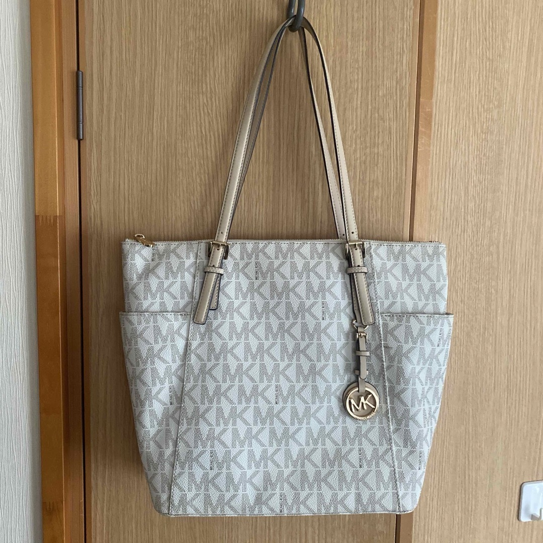 Michael Kors(マイケルコース)のマイケルコース　トートバック　MICHAEL KORS  レディースのバッグ(トートバッグ)の商品写真